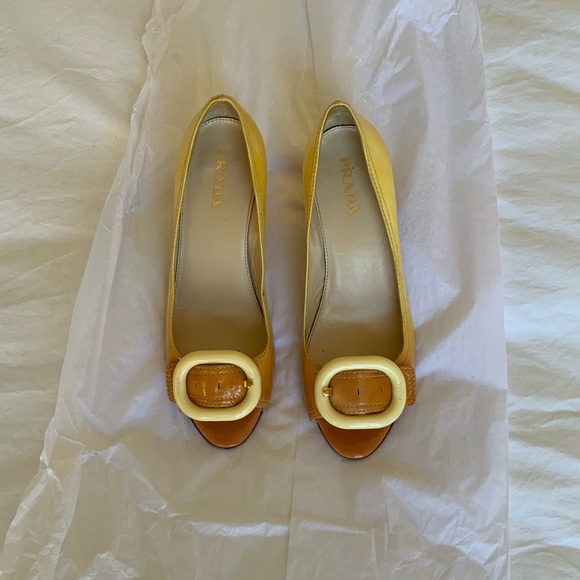 Prada Patent Leather Pumps - Picture 6 of 7